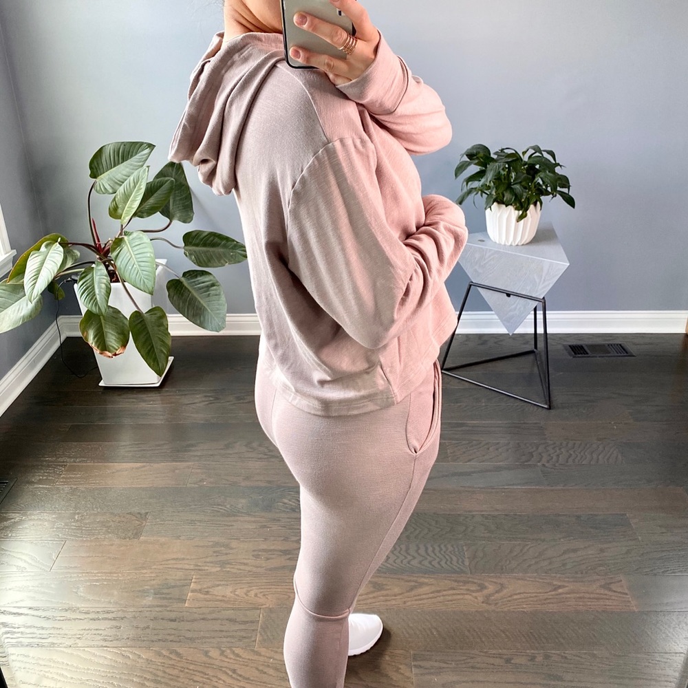 ◾️ARIANNA BLUSH SWEATER - Picture 4 of 6
